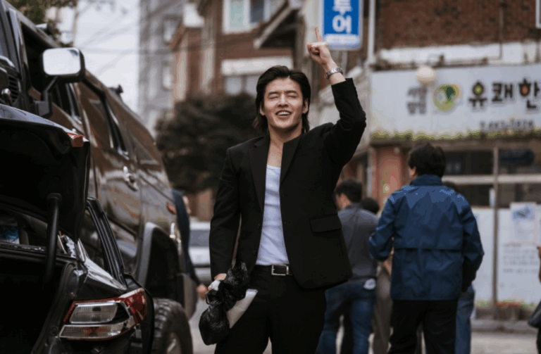 “야당”(2025), 현실 위에 새겨진 정의의 판타지, 통쾌함으로 완성된 복수극