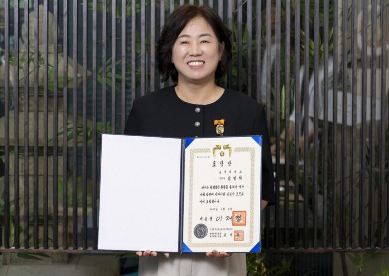 호서대 김영희 교수, 환경기술 선도 공로로 대통령 표창 수상