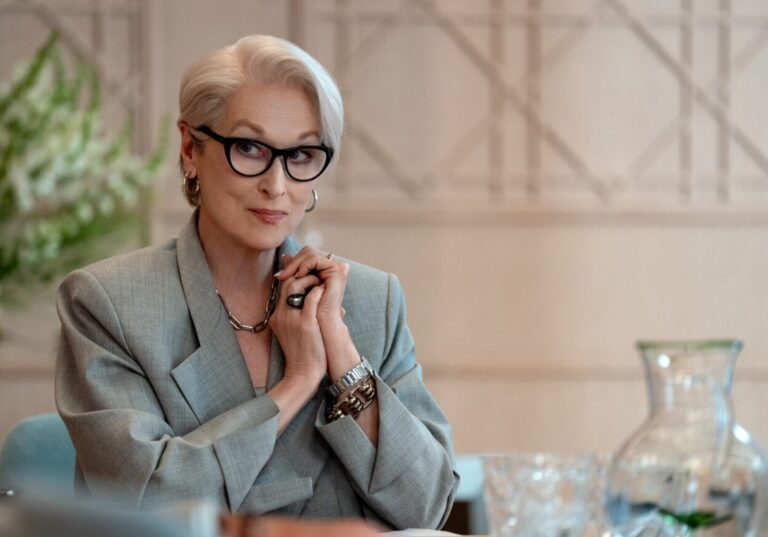 「 악마는 프라다를 입는다 2」, 미란다의 왕국은 무엇으로 버텼나