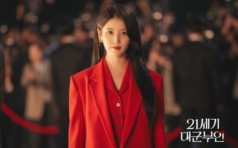 21세기 대군부인, 신분을 사려 한 여자와 왕관을 내려놓은 남자의 로맨스