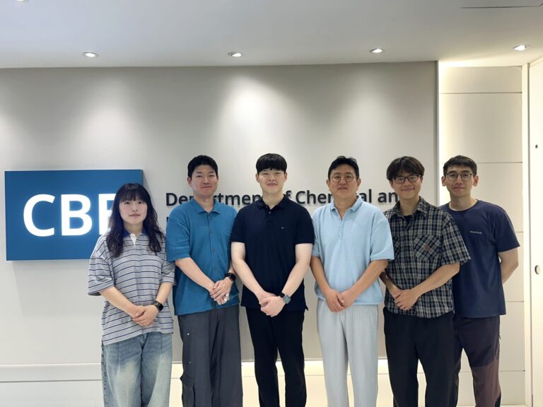 KAIST, 150℃ 저온에서 반데르발스 소재 위에 반도체 손상 없이 쌓는 제조기술 개발